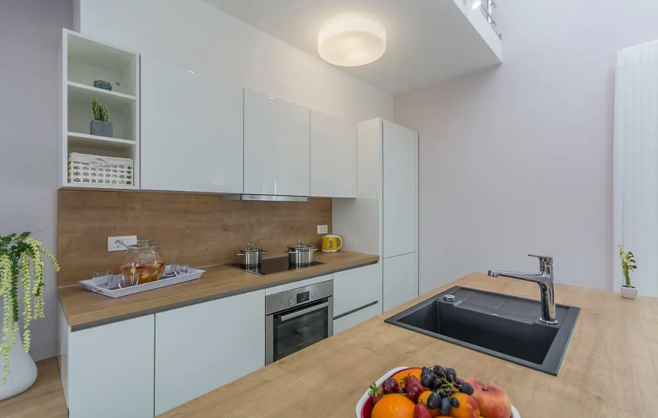 Apartment Lunne Novigrad Istria